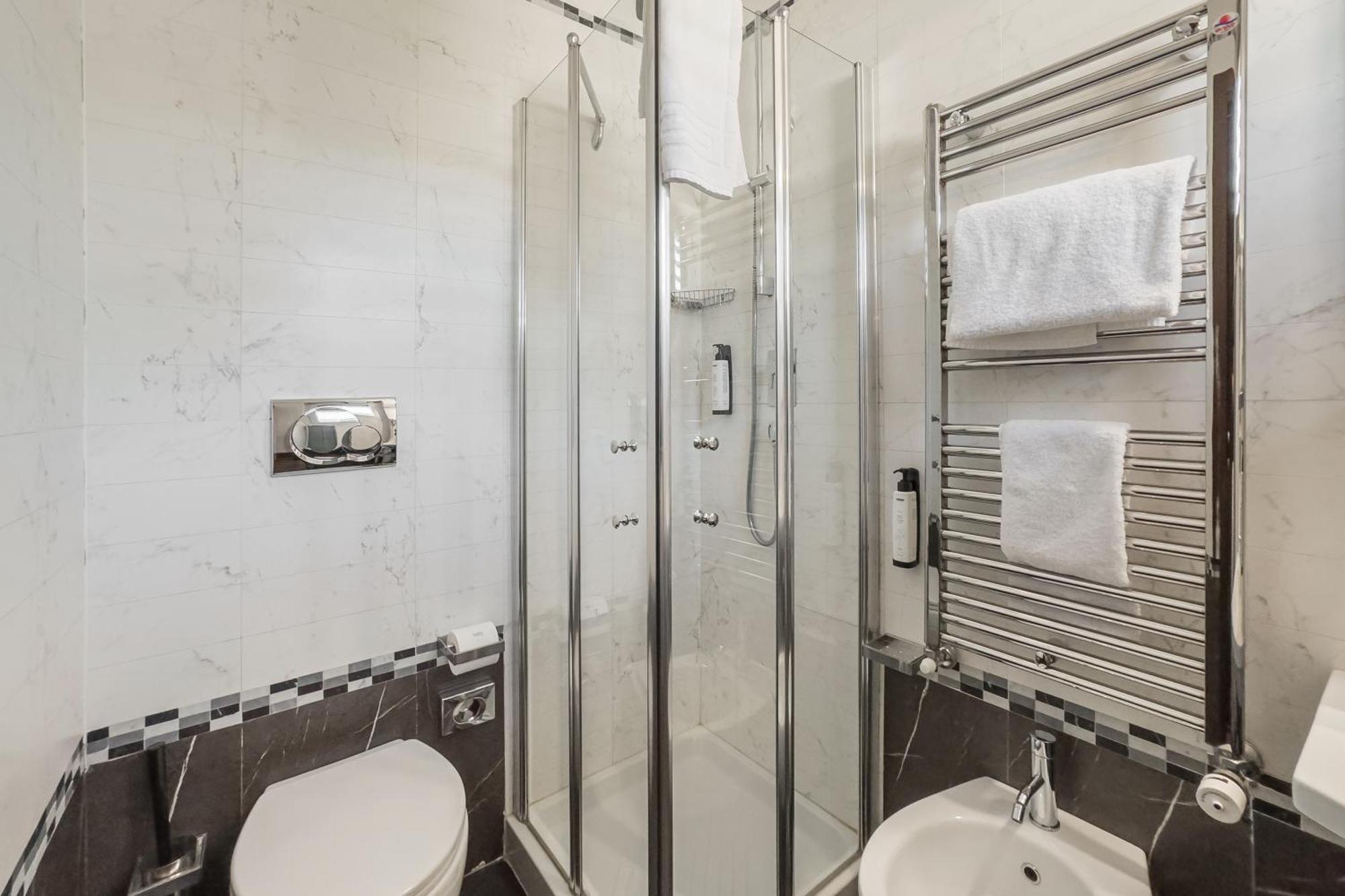 Joivy Together Florence Urban Resort Bagno a Ripoli Esterno foto